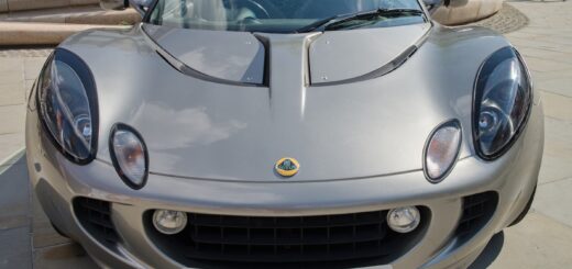 Lotus auto angličtina